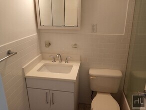 WEST 73 STREET in New York, NY - Building Photo - Building Photo
