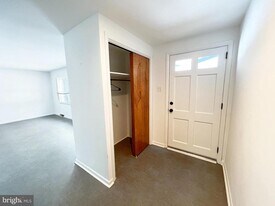 450 Linden Ave in Doylestown, PA - Building Photo