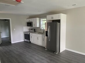 246 Hilltop Ave SW in Concord, NC - Building Photo - Building Photo