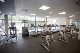 Trillium Apartments in Fairfax, VA - Building Photo