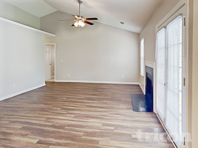 111 Sweet Thorne Rd in Irmo, SC - Building Photo - Building Photo