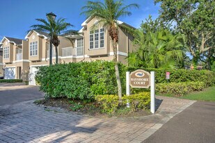 1800 Bayshore Way in Clearwater, FL - Building Photo