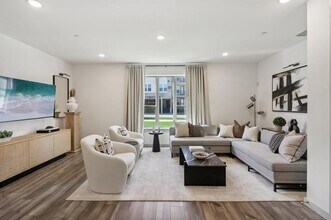 615 Arapaho Dr in Plano, TX - Building Photo - Building Photo