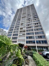 1310 Heulu St in Honolulu, HI - Foto de edificio - Building Photo