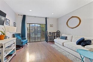 4122 Wycliff Ave in Dallas, TX - Building Photo