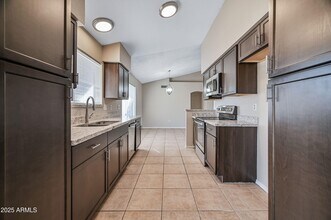 8833 W Puget Ave in Peoria, AZ - Building Photo - Building Photo