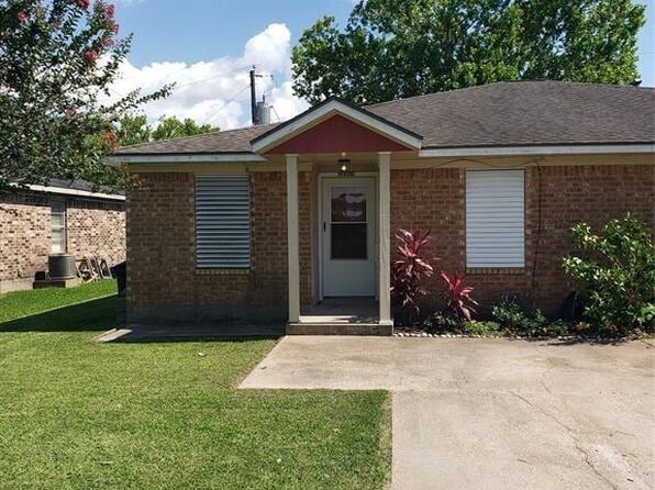 property at 12207 11th St