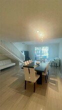 1597 Barcelona Way in Weston, FL - Building Photo - Building Photo