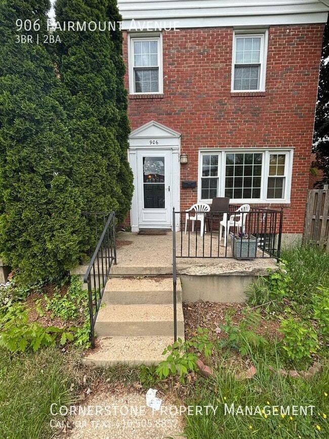 property at 906 Fairmount Ave