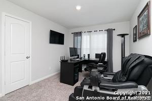 8102 Bending Tree in San Antonio, TX - Building Photo - Building Photo