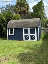849 58th Avenue Northeast, Unit 849 58th Ave NE in St. Petersburg, FL - Building Photo - Building Photo