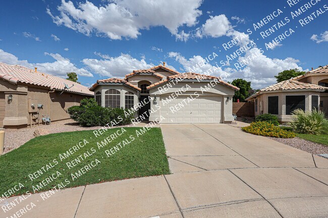 153 S Garnet Rd in Gilbert, AZ - Building Photo - Building Photo