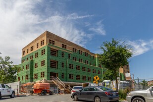 27 Guild St in Boston, MA - Building Photo