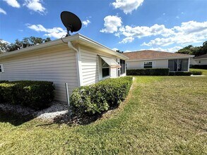 17532 SE 100th Ct in the Villages, FL - Building Photo - Building Photo
