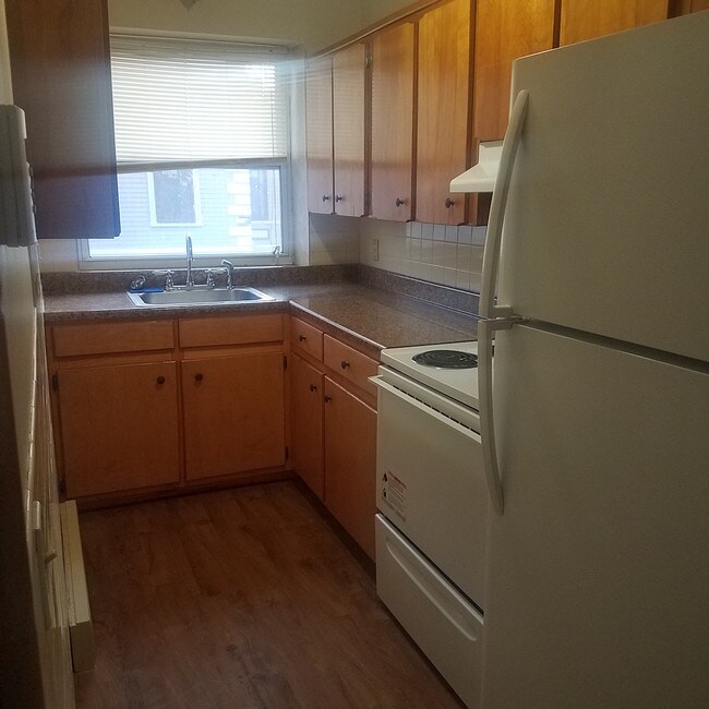 32 Cedar St Apartments and Nearby Worcester Apartments For Rent