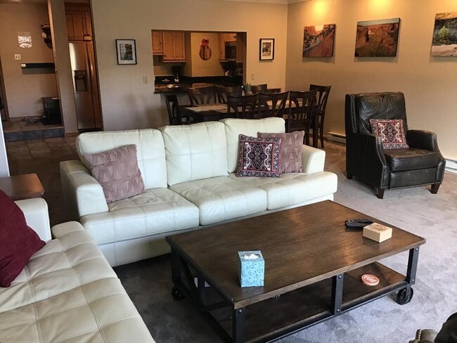 property at 305 S Park Ave