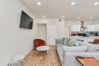 1812 Wheeler Ave in Houston, TX - Building Photo - Building Photo