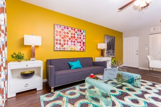 Avana at the Moors in Hialeah, FL - Foto de edificio - Interior Photo