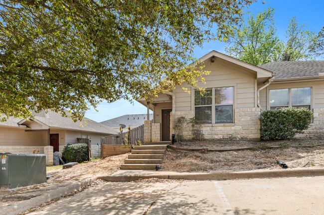 property at 102 Sendero Dr