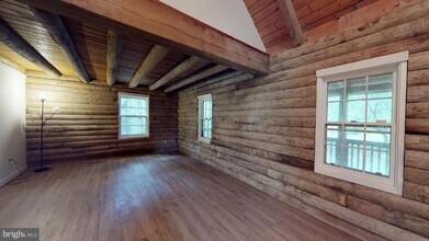 412 Ole Dirt Rd in Great Falls, VA - Building Photo - Building Photo