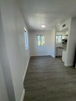 6211 NW 7th Ave in Miami, FL - Building Photo