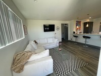 8365-67 Dunbarton Ave, Unit 01-360305 in Los Angeles, CA - Building Photo - Building Photo