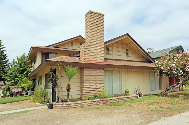 13381 Palm St in Garden Grove, CA - Building Photo - Building Photo