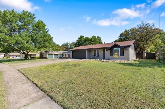 614 Cambridge Dr