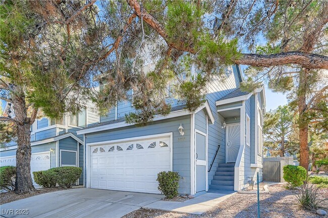 3217 Symphony Dr in Las Vegas, NV - Building Photo - Building Photo