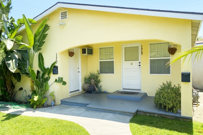 172 W Elm Ct, Unit 172