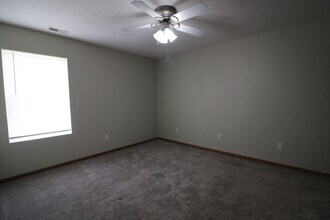 412-414 Brookmont Dr in Manhattan, KS - Building Photo - Building Photo