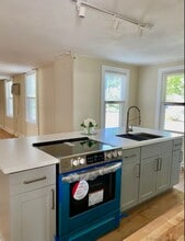 831 Boston Post Rd in Madison, CT - Building Photo - Building Photo