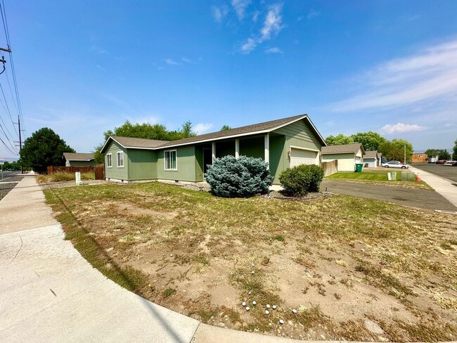 property at 2201 Brooksfield Street