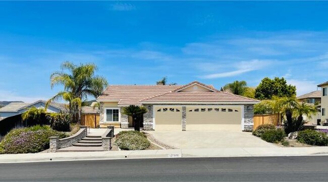 27970 Sunlight Ct