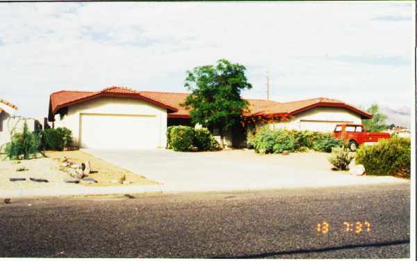 16815 Alamosa Ave in Fountain Hills, AZ - Foto de edificio