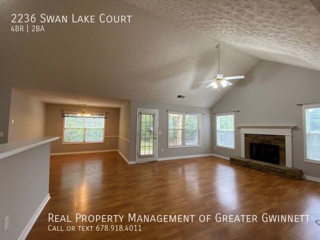 2236 Swan Lake Ct in Grayson, GA - Building Photo - Building Photo