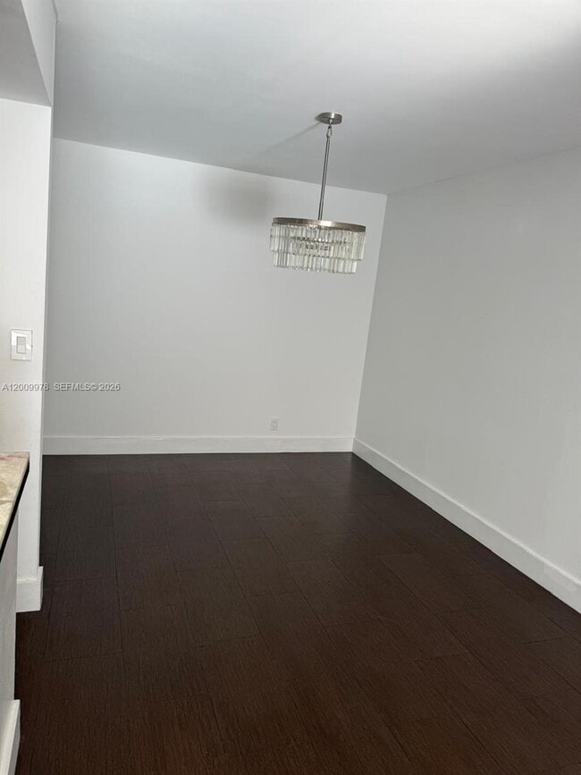 150 Ocean Ln Dr in Key Biscayne, FL - Building Photo - Building Photo