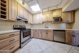 14468 N Sherwood Dr in Fountain Hills, AZ - Building Photo - Building Photo