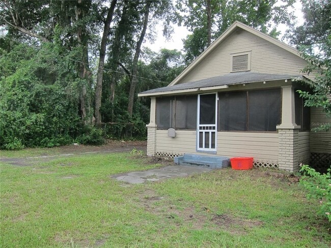 property at 720 NW 22nd Ave