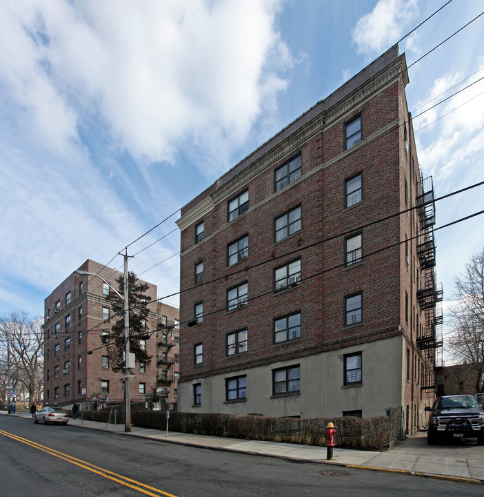 34-42 Park Ave in Yonkers, NY - Foto de edificio