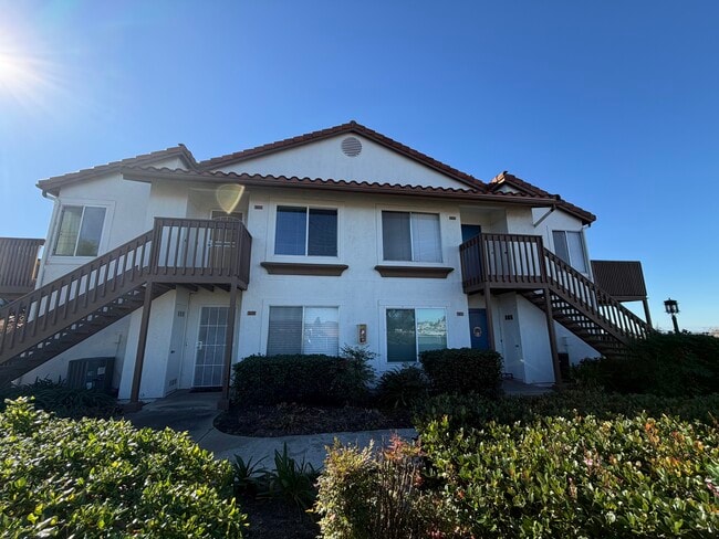 870 S Rancho Santa Fe Rd, Unit E in San Marcos, CA - Building Photo - Building Photo