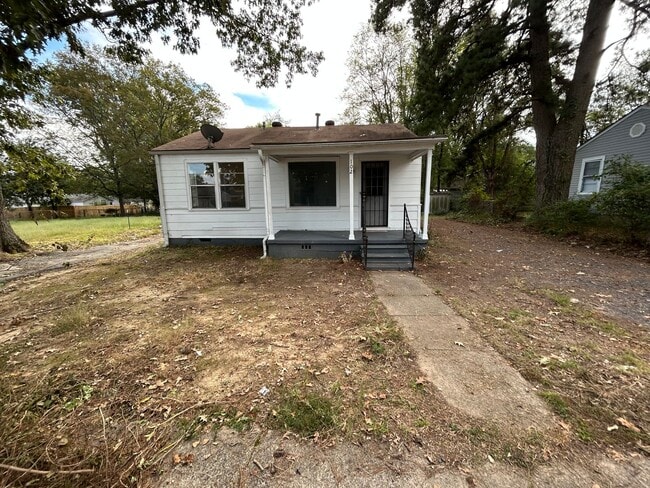 property at 102 Wilson St
