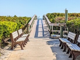 3150 N Atlantic Ave, Unit 770-3 in Cocoa Beach, FL - Building Photo