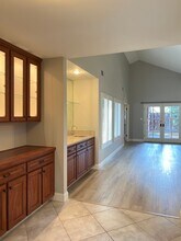 2103 Manning St in Bakersfield, CA - Building Photo - Building Photo