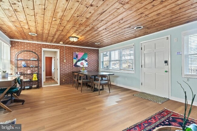 601 Hanson Ave in Fredericksburg, VA - Foto de edificio - Building Photo