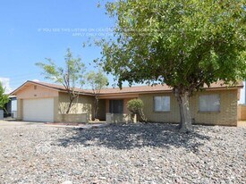 3720 W Purdue Ave in Phoenix, AZ - Building Photo