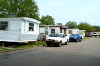 Americana Mobile Home Park in Flat Rock, MI - Building Photo - Building Photo