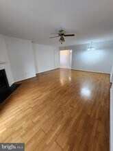 129 Bent Twig Ln in Gaithersburg, MD - Building Photo - Building Photo