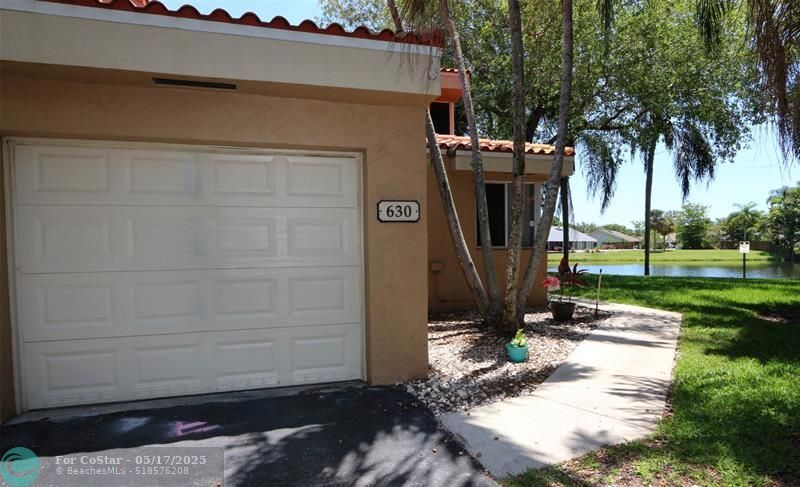 630 N University Dr in Plantation, FL - Building Photo