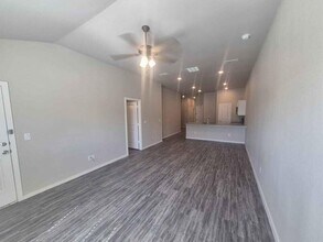 2102 N Avenue J in Lubbock, TX - Building Photo - Building Photo